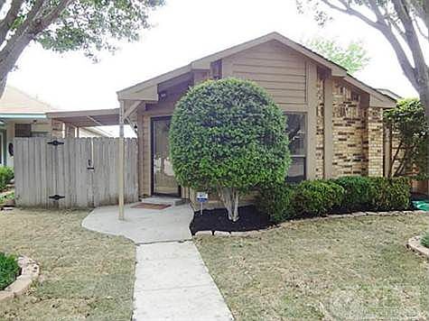 2nd image of 1744 Wheatfield Dr