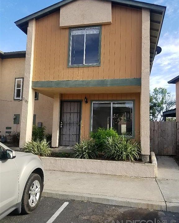 1st image of 2183 Bluehaven Ct