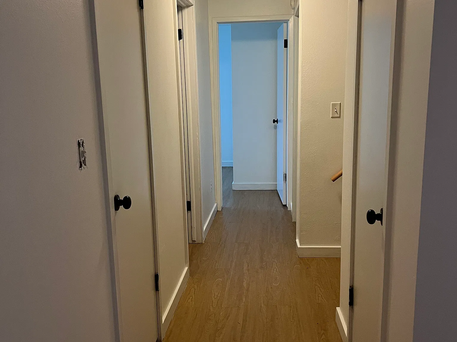 2 bed, 850 sqft, $1,300 — Photo 3