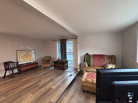 5th image of 4395 Trans Canada Hwy E #28