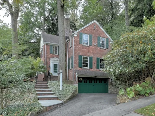36 Warfield St, Montclair Twp., NJ 07043