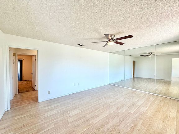 5th image of 27961 Winged Foot Dr