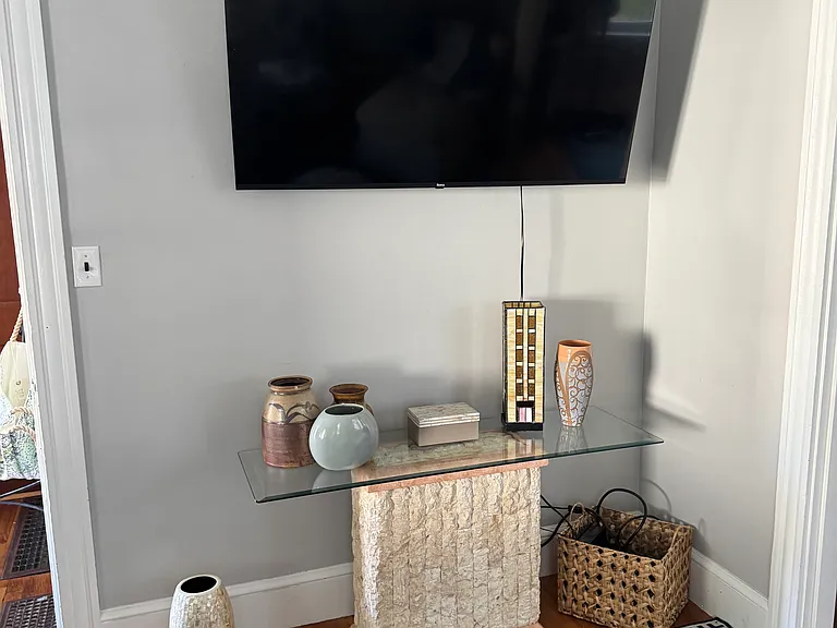 34 Angell Ave — Photo 10