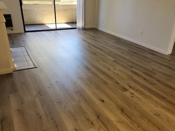 2nd image of 4276 S Centinela Ave #214