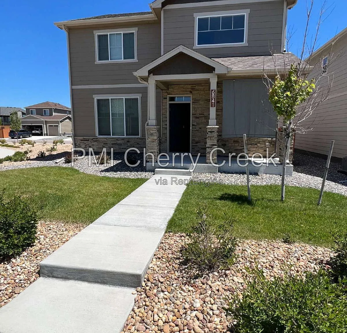4 bed, 4.5 bath, 1882 sqft, $3,095 — Photo 1