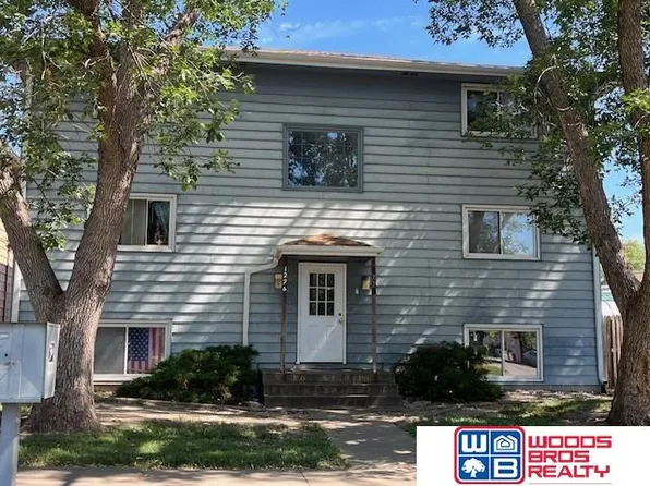 1228 E St, Lincoln, NE 68508