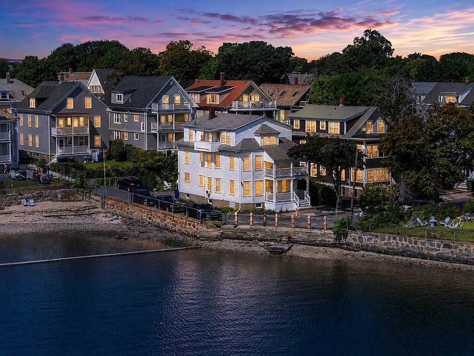 1st image of 16 Glover St #1