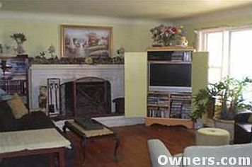 Livng room fireplace