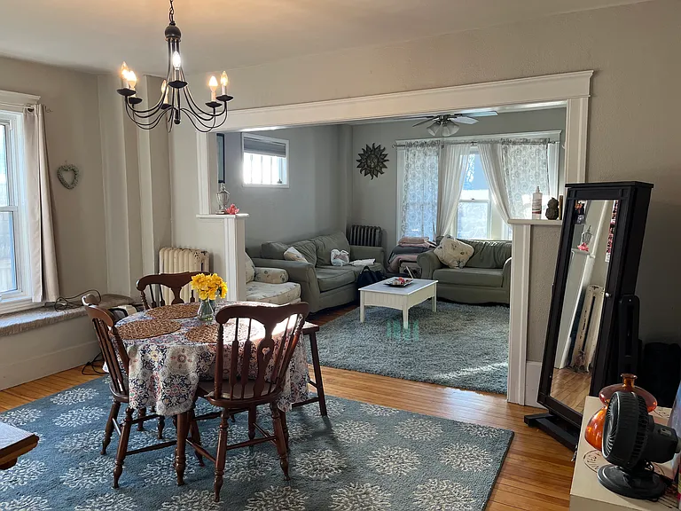 1 Underwood St #1 — Photo 1