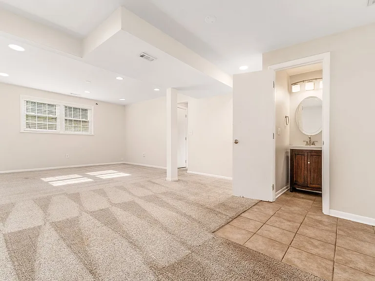 6501 Woodthrush Dr — Photo 23