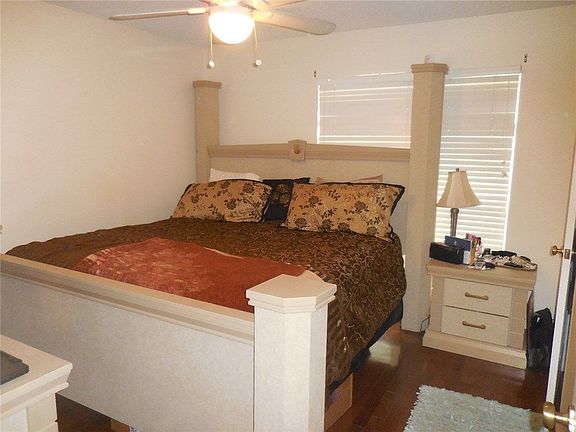 5th image of 2106 Amesbury Dr Unit 222