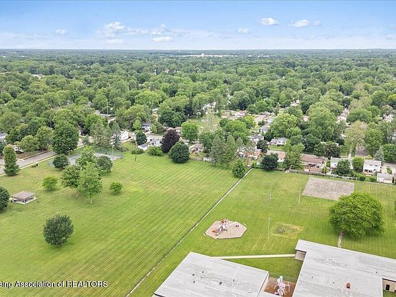 4th image of 3261 Hepfer Rd