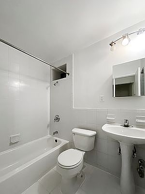 5th image of 200 W 123rd St APT 2B