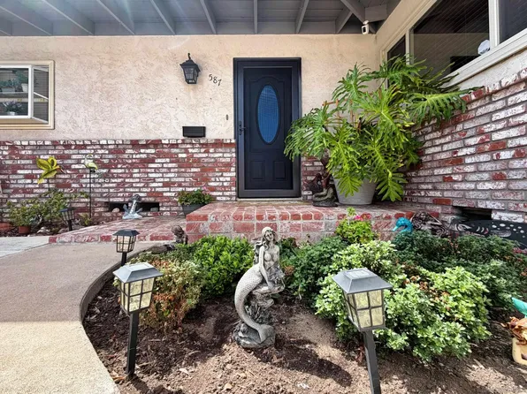 587 Brockwood Dr, El Cajon, CA 92021