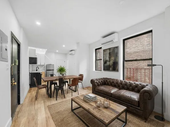 312 Manhattan Avenue image 1 of 4