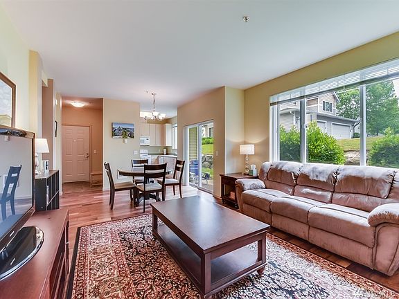 3rd image of 6129 Lindsay Ave SE #8-A