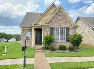 10168 Sterling Ridge Dr, Cordova, TN 38018