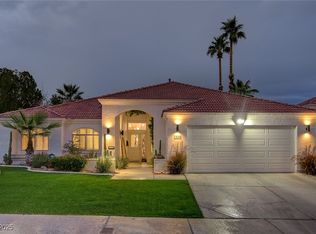 7636 Desert Delta Dr, Las Vegas, NV 89128