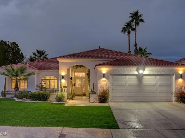 7636 Desert Delta Dr, Las Vegas, NV 89128