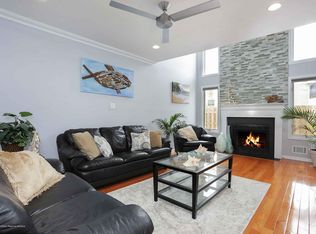 120 Marina Bay Ct, Highlands, NJ 07732