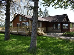 N9301 N Pole Rd, Theresa, WI 53091