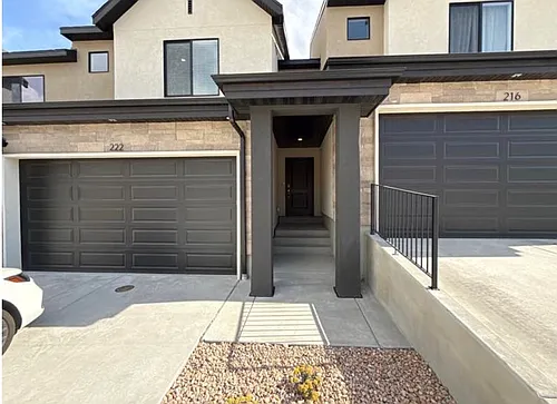 222 E Glencoe Dr Photo 1