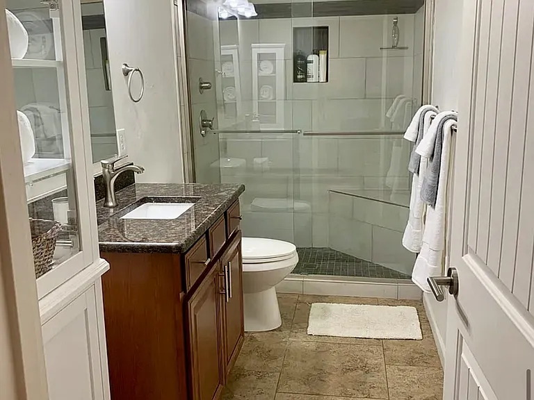 2501 E Mabel St — Photo 12