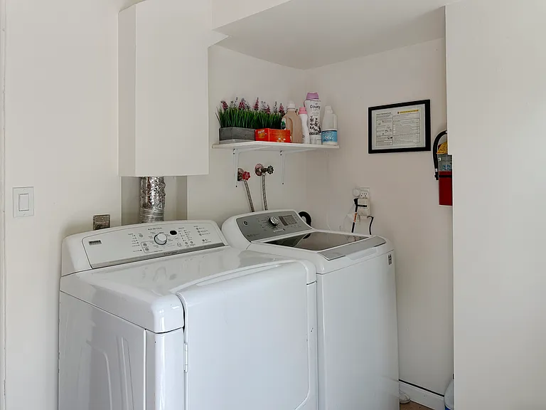 1820 Alpine Ave #2 — Photo 14
