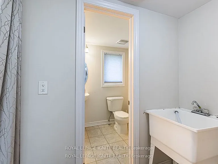 37 Aspen Hills Rd — Photo 34