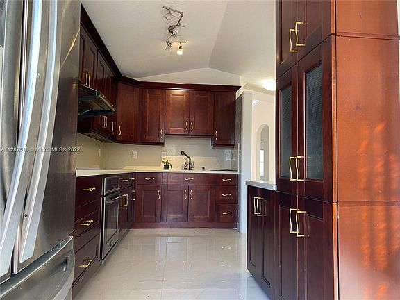 5th image of 16323 NW 23rd St #1632