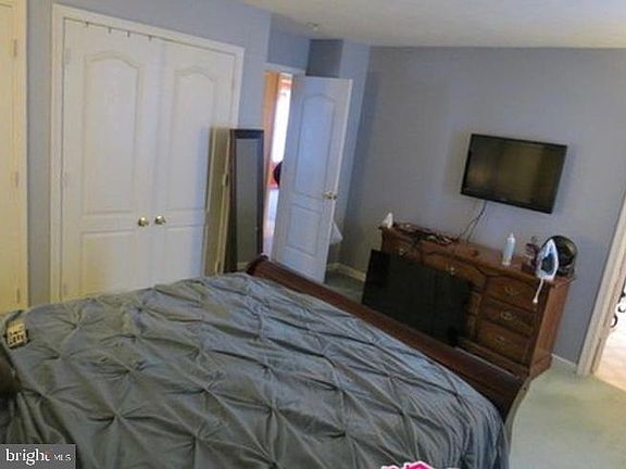 5th image of 2074 Walden Ct