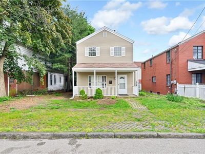 1406 3rd Ave, Beaver Falls, PA, 15010