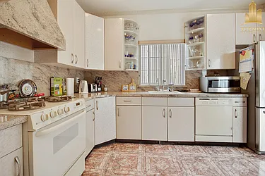 Sold by Top Nest Inc.