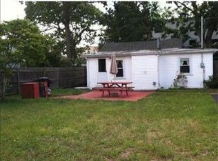 12 Barnes St, Wareham, MA 02571