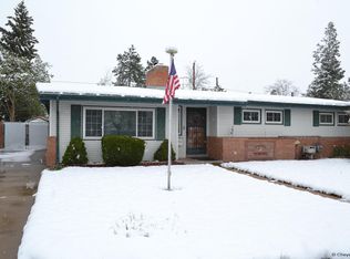 2848 Pine Dr, Cheyenne, WY 82001
