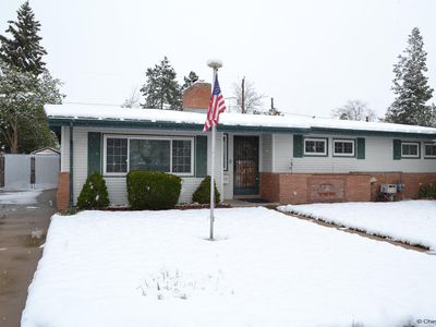 2848 Pine Dr, Cheyenne, WY, 82001