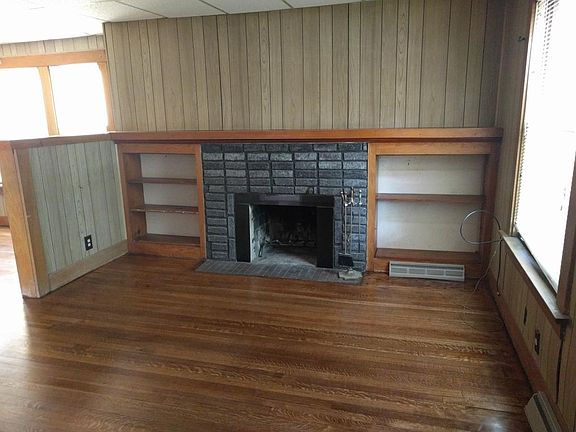 Main floor living room