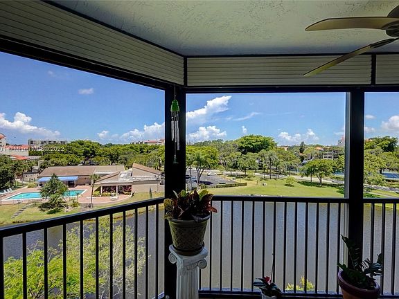 3rd image of 2334 S Cypress Bend Dr APT 509