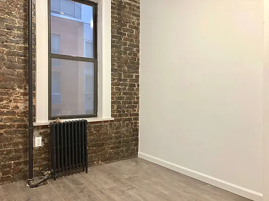 Rented by Matthew Gros-Werter, LREB  | media 18