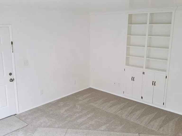 3840 Edna Pl #5 — Photo 5