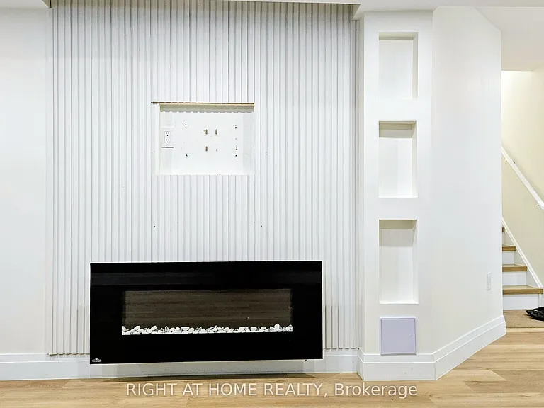 31 Swansea St #BASEMENT — Photo 6