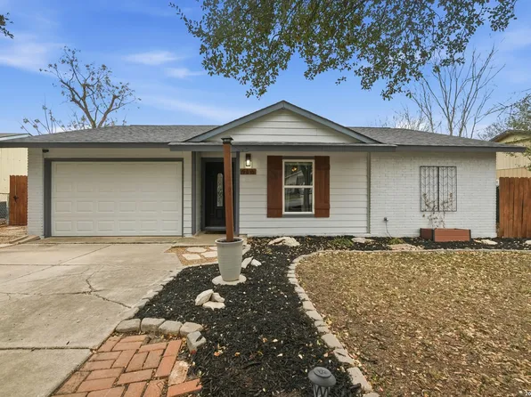 9816 Meadow, Converse, TX 78109