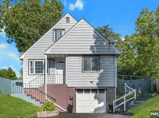 151 Knickerbocker Rd, Englewood, NJ 07631