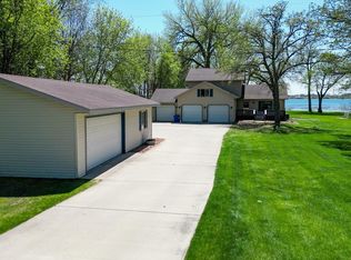 22147 Hillside Beach Rd, Fergus Falls, MN 56537