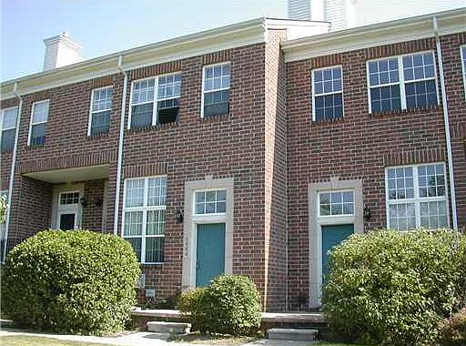 1st image of 1864 Lindsay Ln