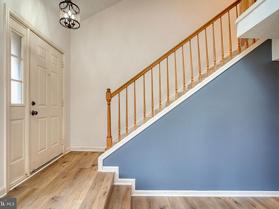 3rd image of 2026 Aquia Dr