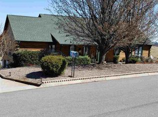 2726 Lucille Ave, Kodak, TN 37764