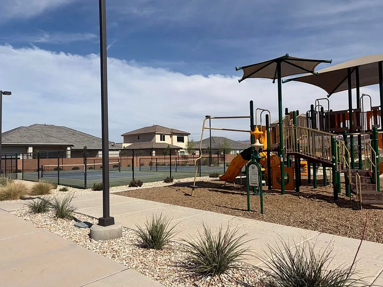 pickle ball courts and park