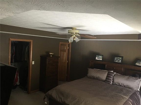 3rd image of 2380 Eastwood Trl