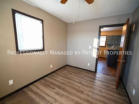 5th image of 1207 Lakeview Dr